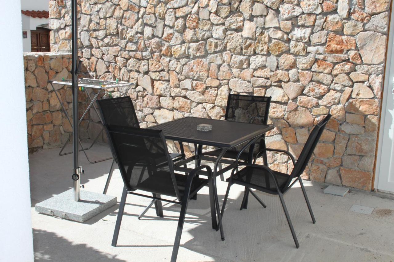 Apartmani "Mali Mago" ตรีบูนย์ ภายนอก รูปภาพ