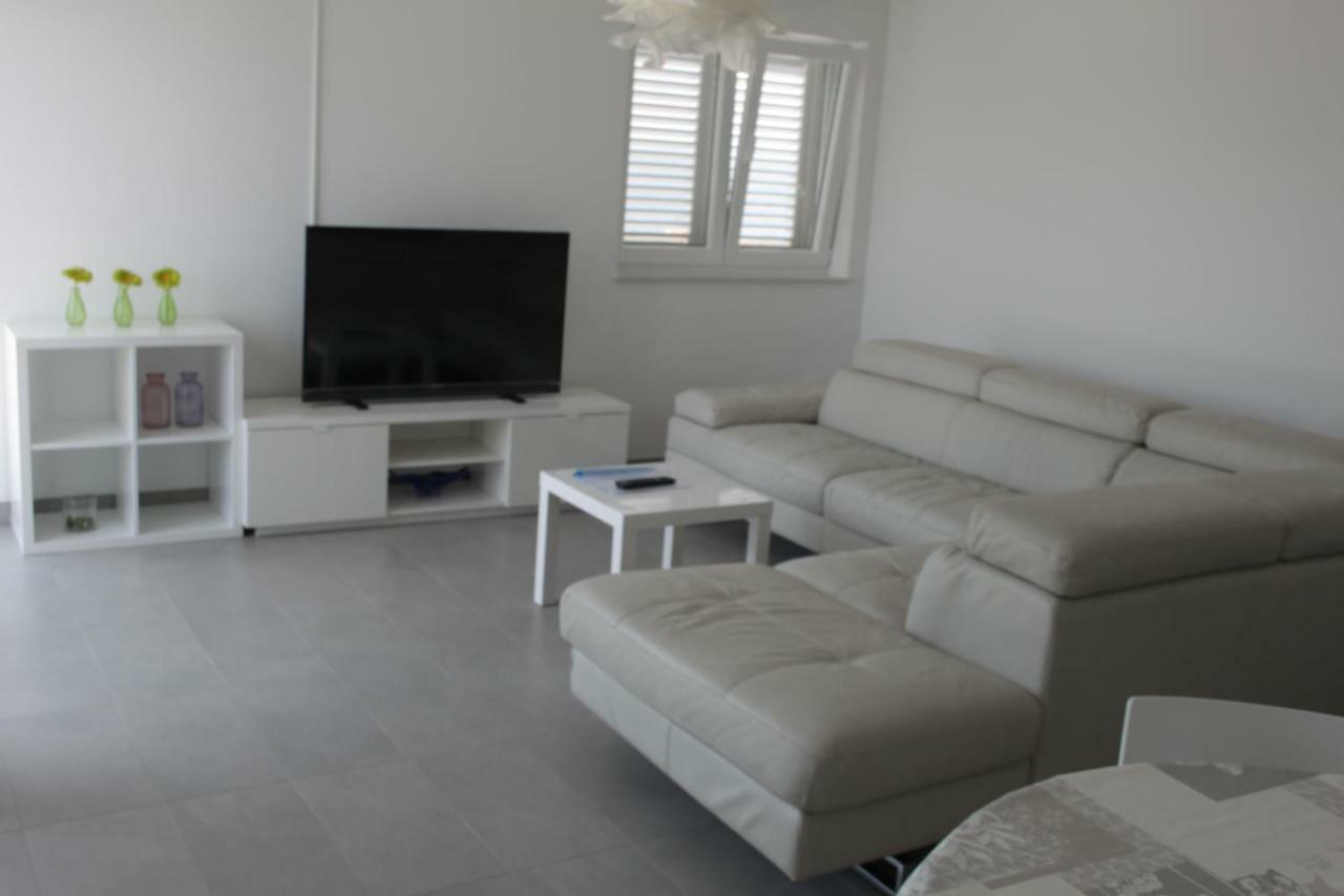 Apartmani "Mali Mago" ตรีบูนย์ ภายนอก รูปภาพ